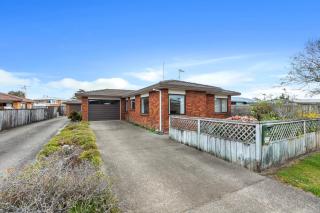 Riviera Casa - Mount Maunganui Holiday Home - 9