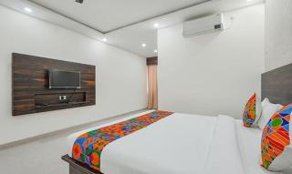 Hotel Zeke Avenue - 5