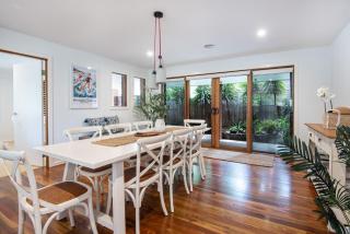 Alfresco Poolside Retreat Rye - Rye - 7
