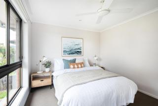 Brooklyn Beach Abode Walk to the beach - 5