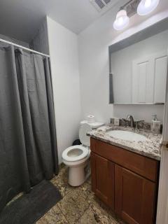 Luxurious 2 bed ! mins to NYC! - Union City - 6