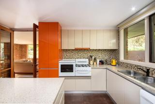 Somers Mid Century Shack - Somers - 6