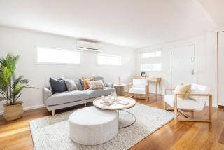 Elizabeth Lodge with Spa Walk to beach - 1