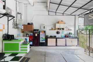 RedDoorz At Stariez Kemang - 3