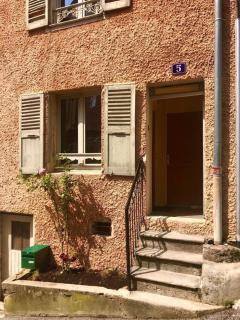 Charmant logement & terrasse au centre historique - Saint-Claude - 3