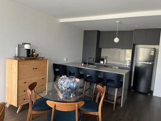 Metropol 3 • Comfy• Luxury• Central • Free Parking - Canberra - 4