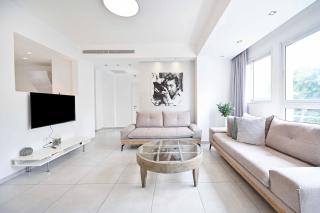 Newly Renovated 3BR in Beach-Centered by HolyGuest - Tel Aviv - 7