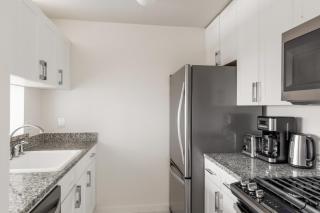 UWS 2BR w Elevator Gym DM Playroom Rooftop NYC-868 - 4