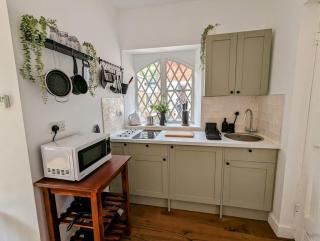 The Snug at Cefn Tilla Court - Usk - 2