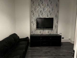 A Beautiful Four Bedroom family Home - Londra - 8