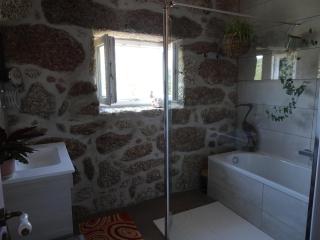 A CASA COM 2 PEREIRAS - Terras de Bouro - 3