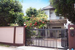 Suttisan 地铁口二层独栋花园别墅 五卧室三卫 - 5