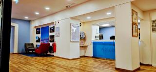 Travelodge Belfast - Belfast - 8