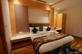 Country Green Hotel & Banquet - 6