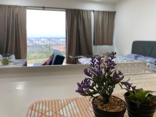 Cozy Skyview DillaSuite-Trefoil (Wifi,Pool,Netflix) - 5