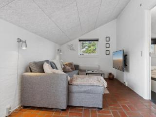 Holiday Home Ozrenka - 800m from the sea by Interhome - Torsted - 1