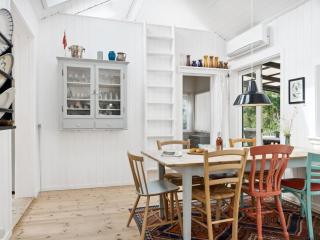 Holiday Home Estel - 900m from the sea by Interhome - Højby - 1