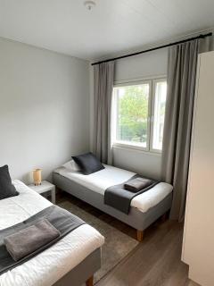 Moderni paritalo lähellä lentokenttää, free parking, sauna - Vantaa - 1
