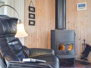 Holiday Home Kirsten - 800m from the sea by Interhome - 6