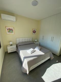 Central Two Bedroom Apartment, No 101, by IMH Travel & Tours - Paphos - 3