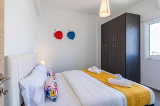 Diamond’s 2-Bedroom Apartment in Larnaca - 3