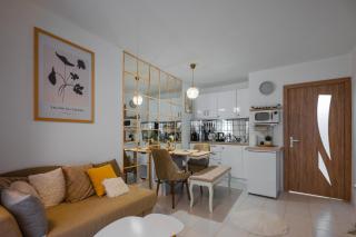 Cozy Studio - Your Home Away From Home by Flat Mаnager - 8