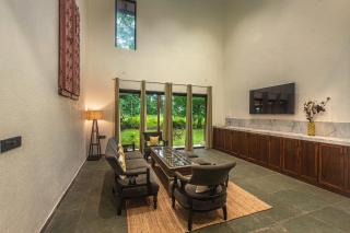 SaffronStays Amavi Beach House - 2