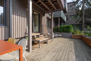 Stylish 2-Bedroom With Large Terrace, Near Forest Park & Beach, Child-Friendly Location - Jūrmala - 2