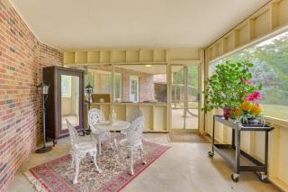 Fort Calhoun Home with Screened Porch and Playground! - 9