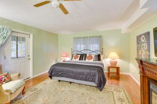 Fort Calhoun Home with Screened Porch and Playground! - - 1