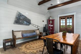Scimitar Guesthouse, Firepit, sleeps 3 - Fredericksburg - 2