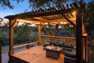 Scimitar Guesthouse, Firepit, sleeps 3 - Fredericksburg - 6