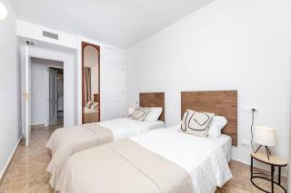Walk to beach & Great pool at Los Jazmines RDR343 - Marbella - 9