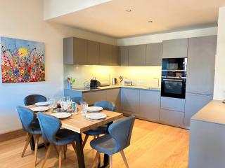Appartement de Charme au Centre des Gets, 2 Chambres, Terrasse, Parking, Services Inclus - FR-1-623-348 - 4