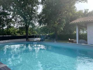 Maison au calme avec piscine - 8