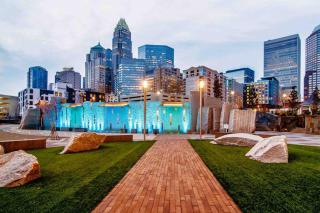 Charming 1BR Condo - Full Kitchen - Uptown Living - Charlotte - 2
