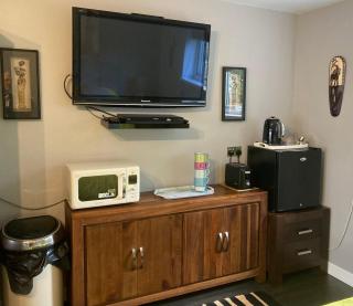 Twin Gates Annexe - Falmouth - 6