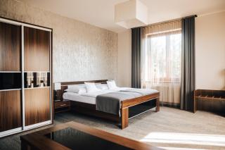 Hotel Elegance - Šumperk - 0