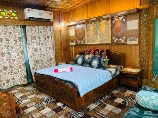 House Boat New Lucifer - Srinagar - 9