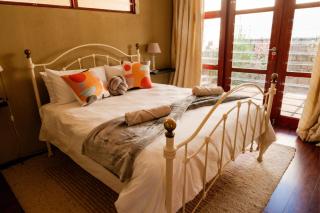 Fourteen Tumbleweed, Cathkin Estates by Euphoric Leisure - Ardmore - 9