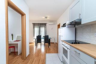 Villa Eight by Villa Kuzmanić - Trogir - 5
