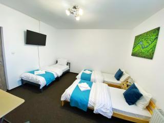 Central Park House - 6