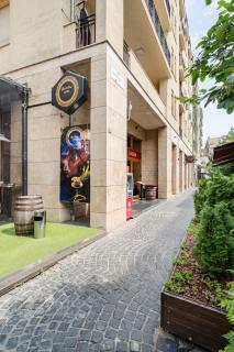 Prime Location Apartment - Budapest - 4