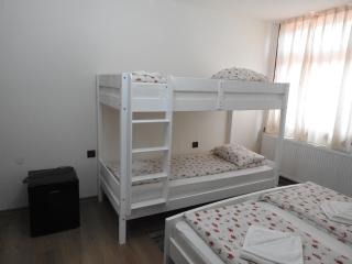 Skigyimes Guesthouse - Lunca de Sus - 3