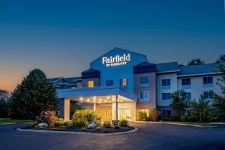 Fairfield Inn & Suites by Marriott Brunswick Freeport - 9