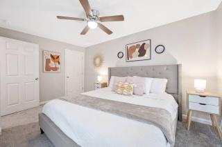 * Lux Modern Retreat * Downtown * King Beds * - Durham - 8