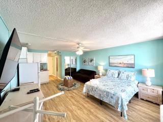 Turtle Time in Castaways Resort - 3