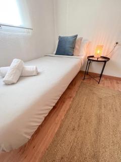 Large & Cozy Centrally Apartment - 5