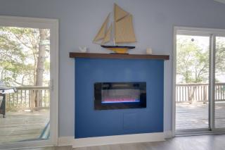 Sunrise Views Waterfront Lusby Home with Deck! - Lusby - 6