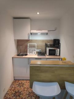 Studio Indépendant dans Maison de Village - Alignan-du-Vent - 1